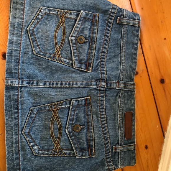 Abercrombie and Fitch skirt - Picture 3 of 4